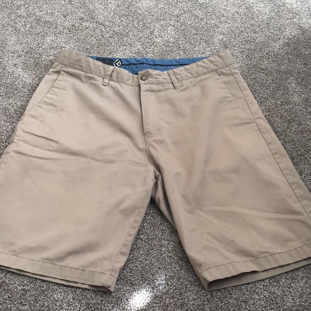 Volcom men’s shorts